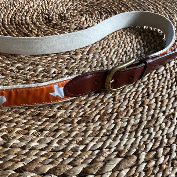 State Traditions Texas belt size 44 brass buckle - Picture 2 of 9